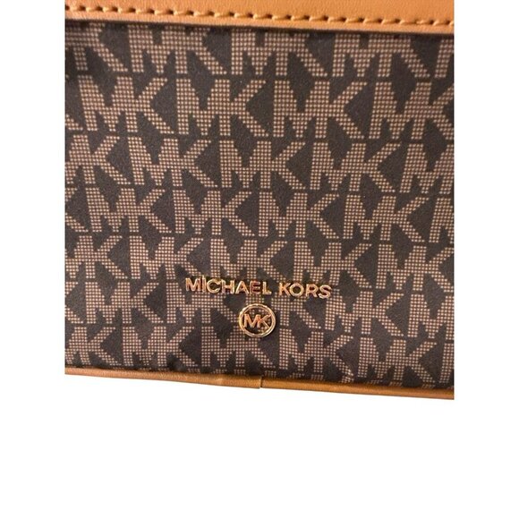 Michael Michael Kors East West Jet Set Charm Large Crossbody Brown/Acorn NWT - Picture 3 of 6